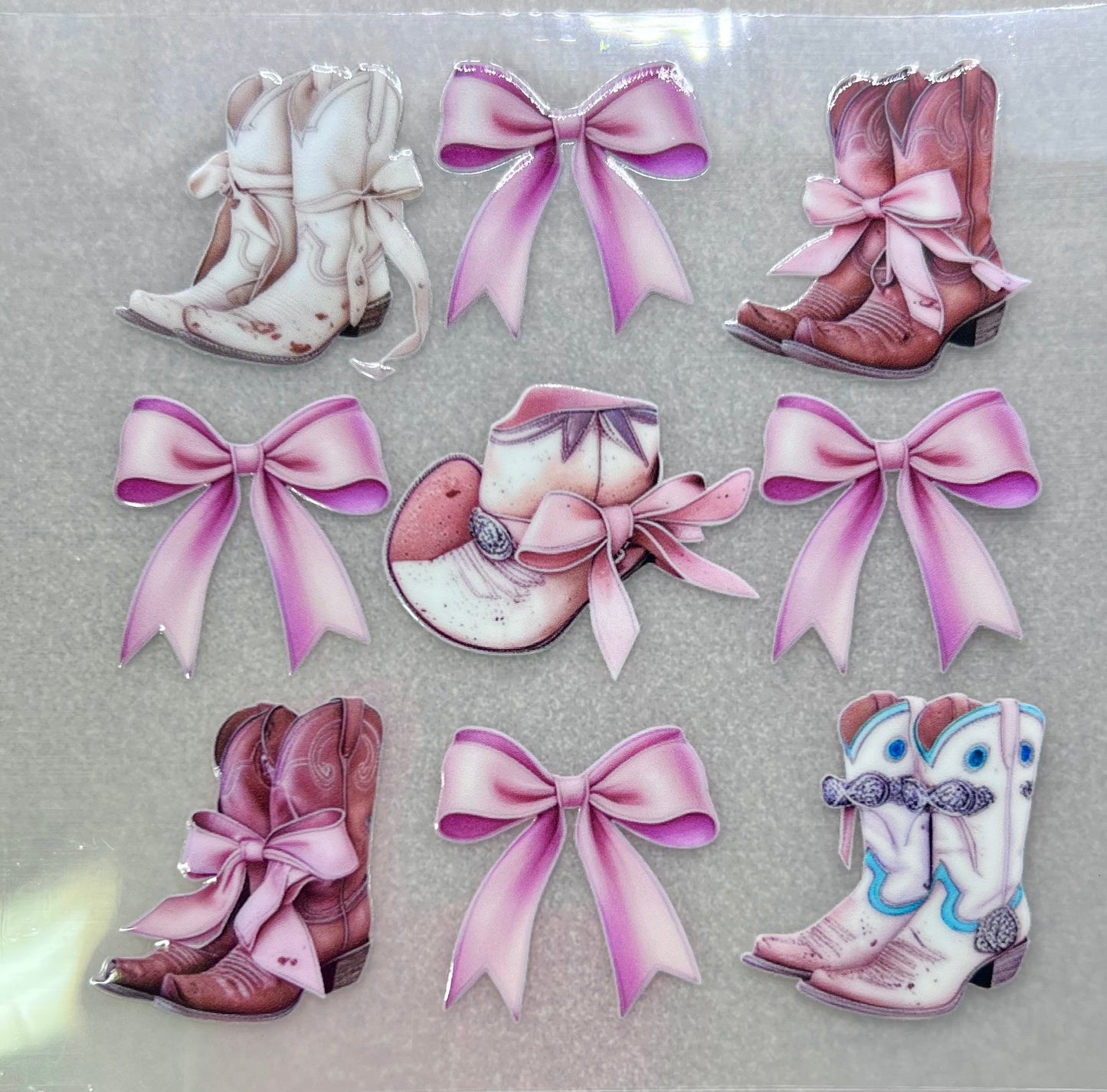 BOWS BOOTS HATS - Collage✔️