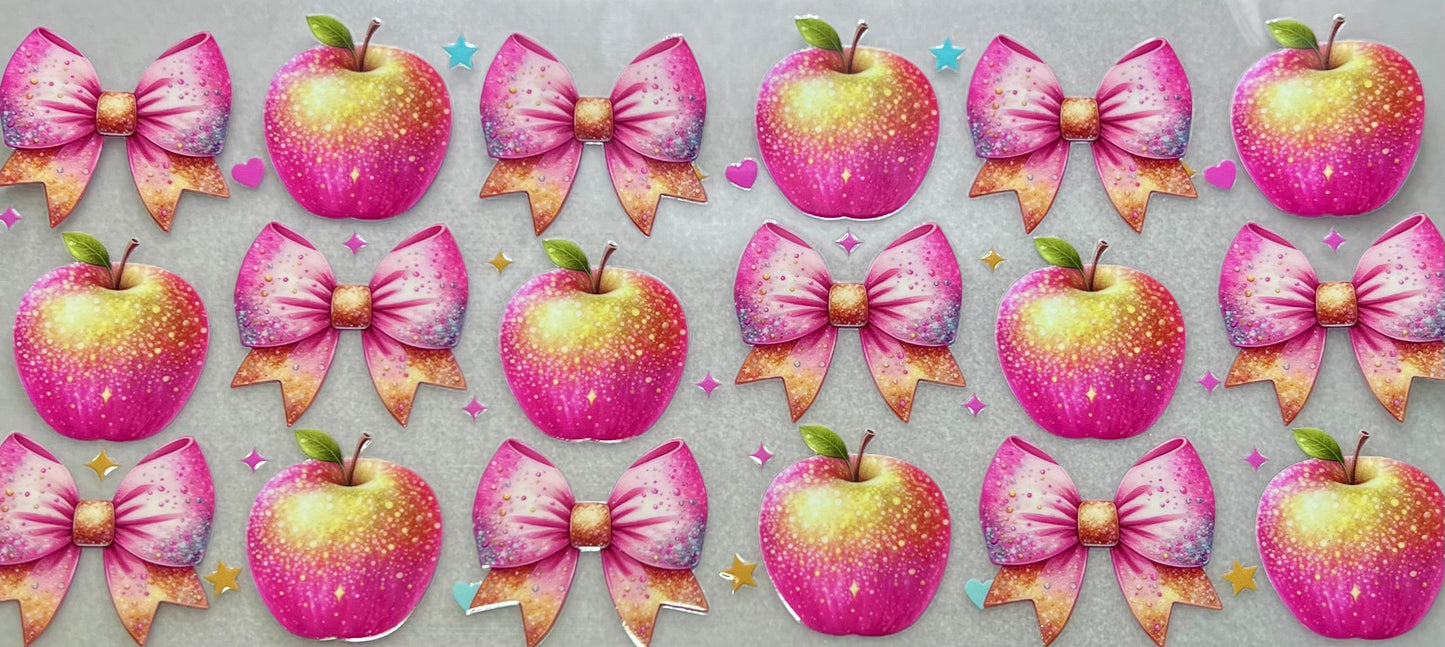 Apples & Bows✔️