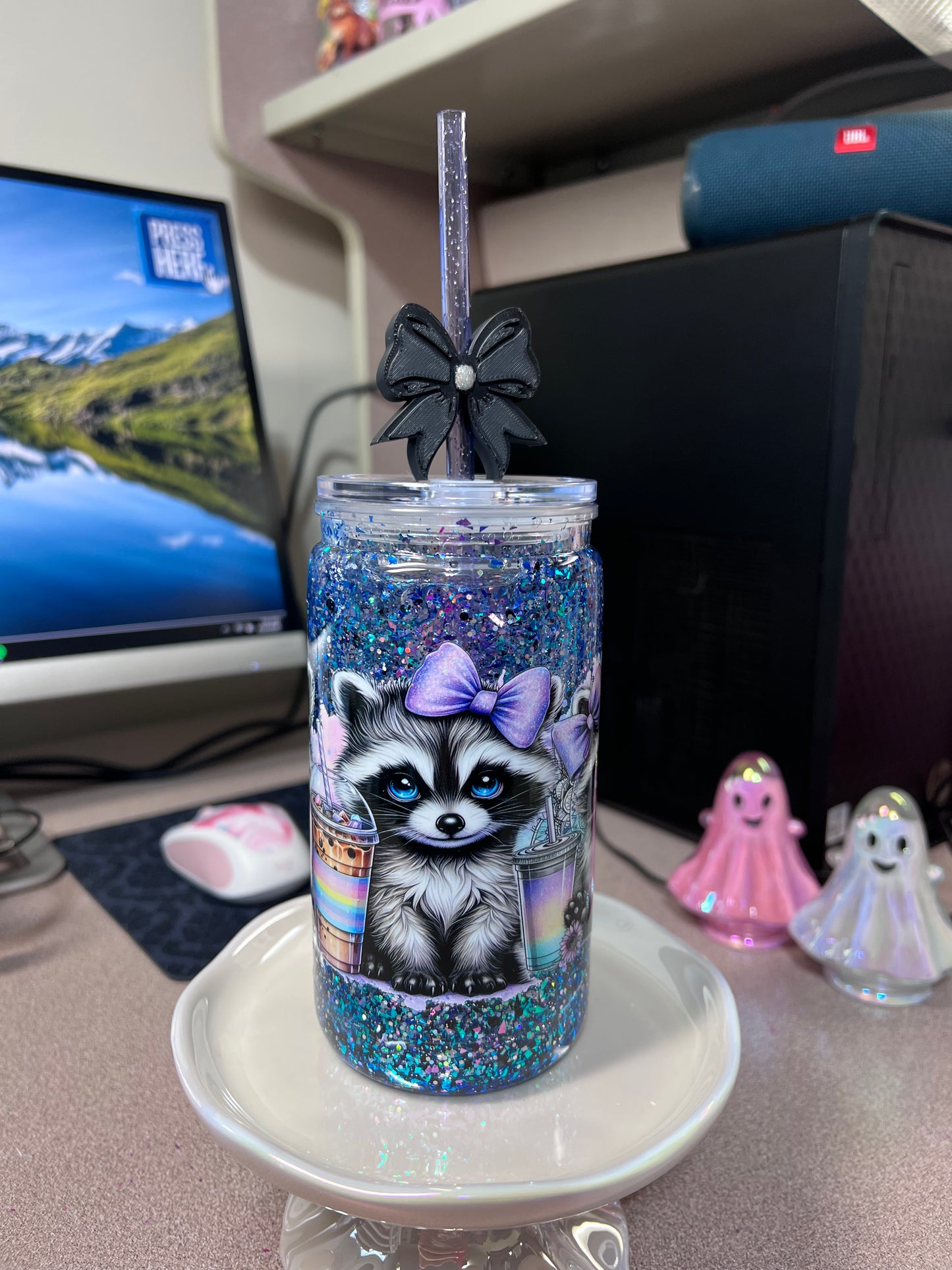 16 oz ACRYLIC Suspended flow with Bow straw charm