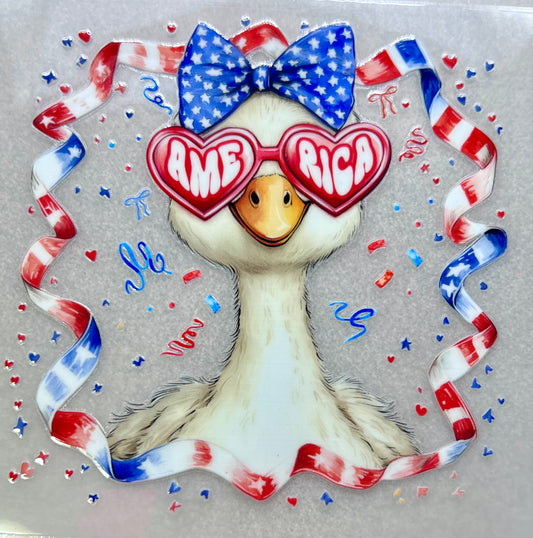 Goose - Patriotic shades & bow✔️