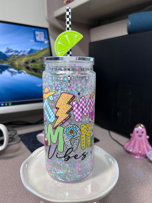 20 oz ACRYLIC Suspended flow with checkered straw & straw charm