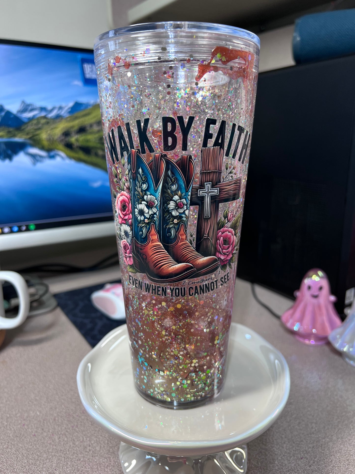 24 oz ACRYLIC Lava flow with glitter straw